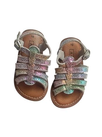 Sandales multicolores T19