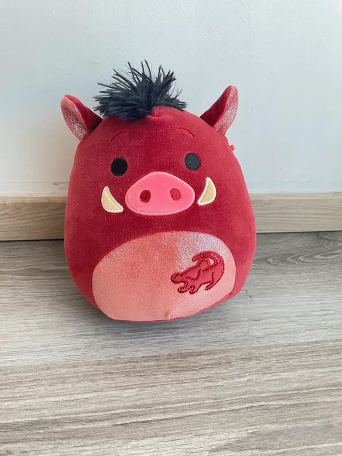 Squishmallows Disney Peluche Pumbaa Le Roi Lion 20,3 cm