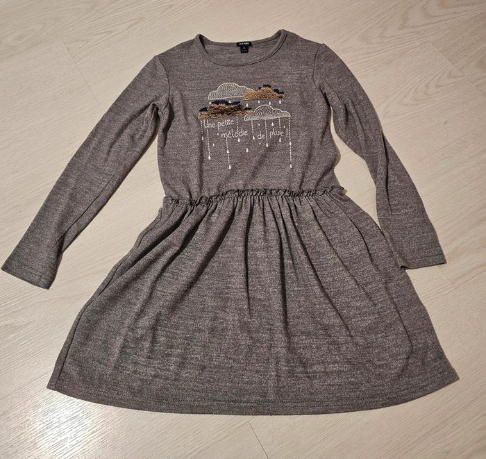 Robe kiabi 8 ans