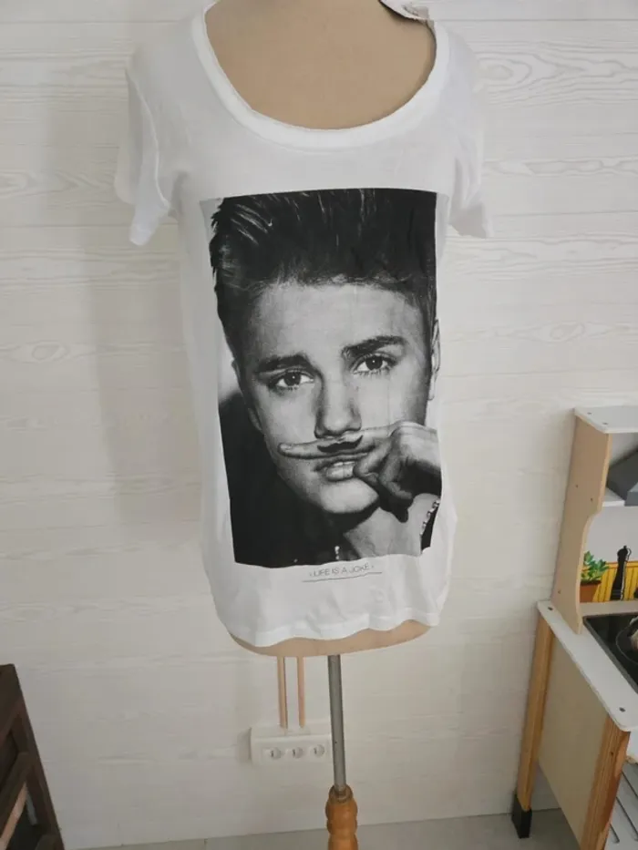 Tee shirt femme M neuf - photo numéro 4