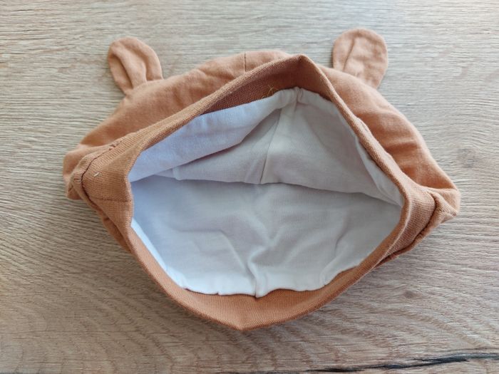 Bonnet bébé Langue au chat marron ours - photo numéro 3