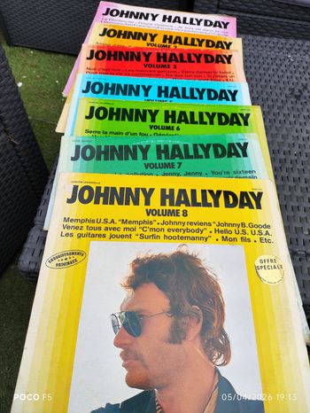 7vinyl johnny Hallyday pochette d'origine défauts avec le temps