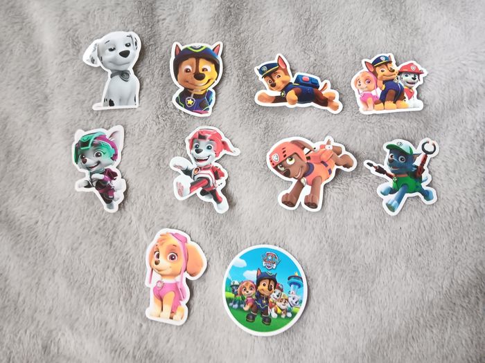 Lot 10 stickers pat patrouille
