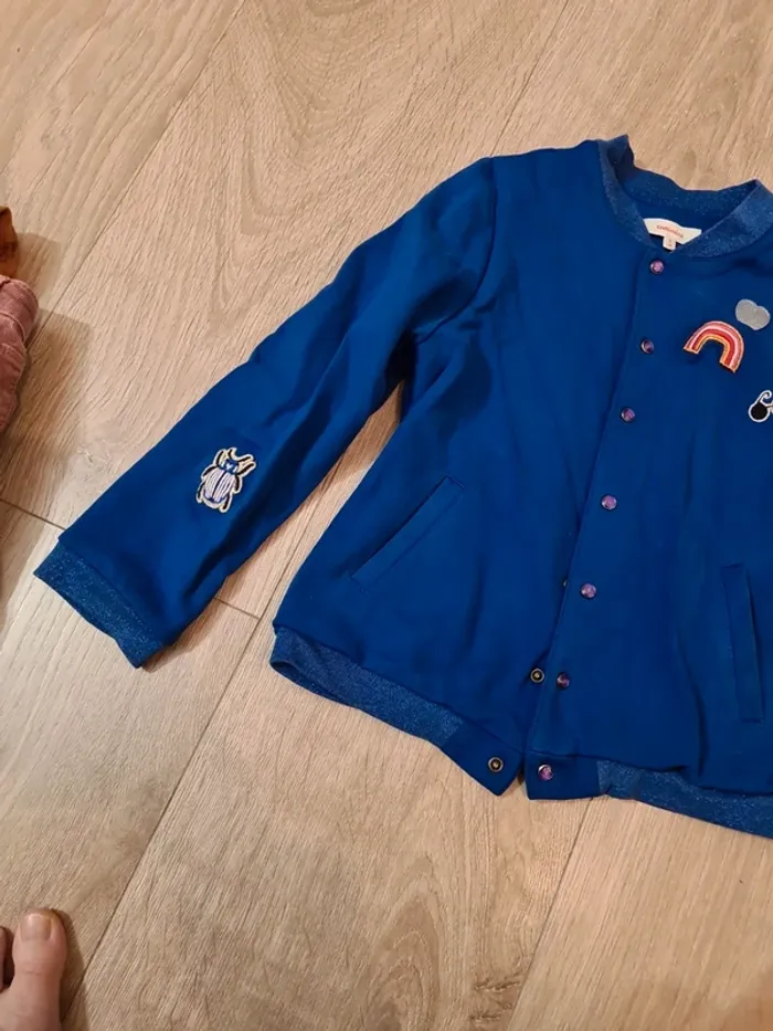 Veste catimini 8ans en état neuf - photo numéro 2