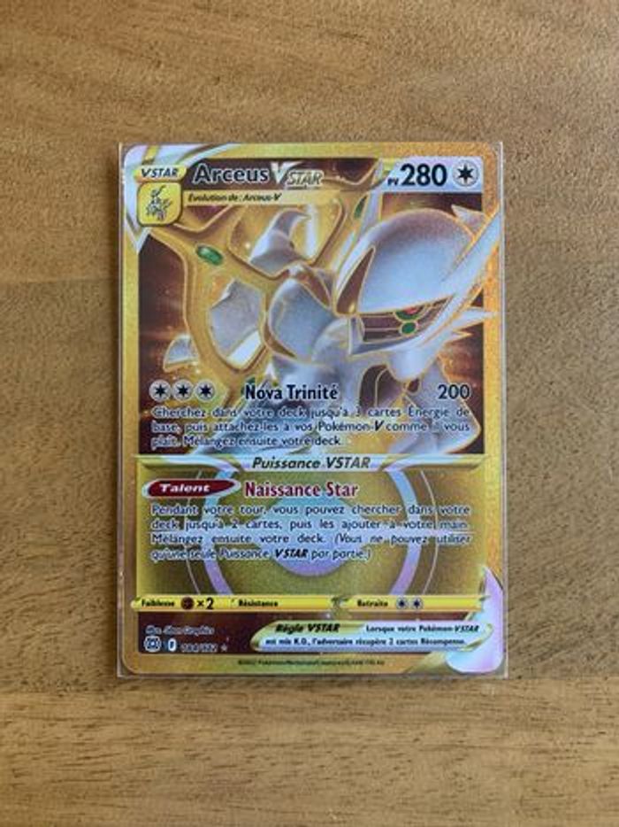 Carte Pokemon Arceus VStar Gold Stars Étincelantes