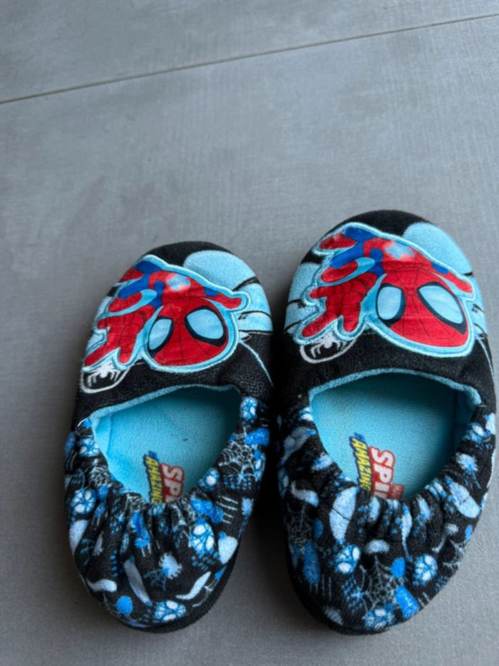 Pantoufle spiderman t29 - photo numéro 2