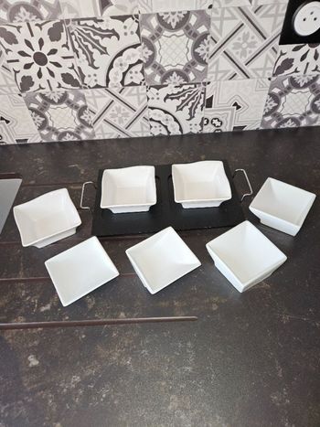 Service coupelles à apéritif