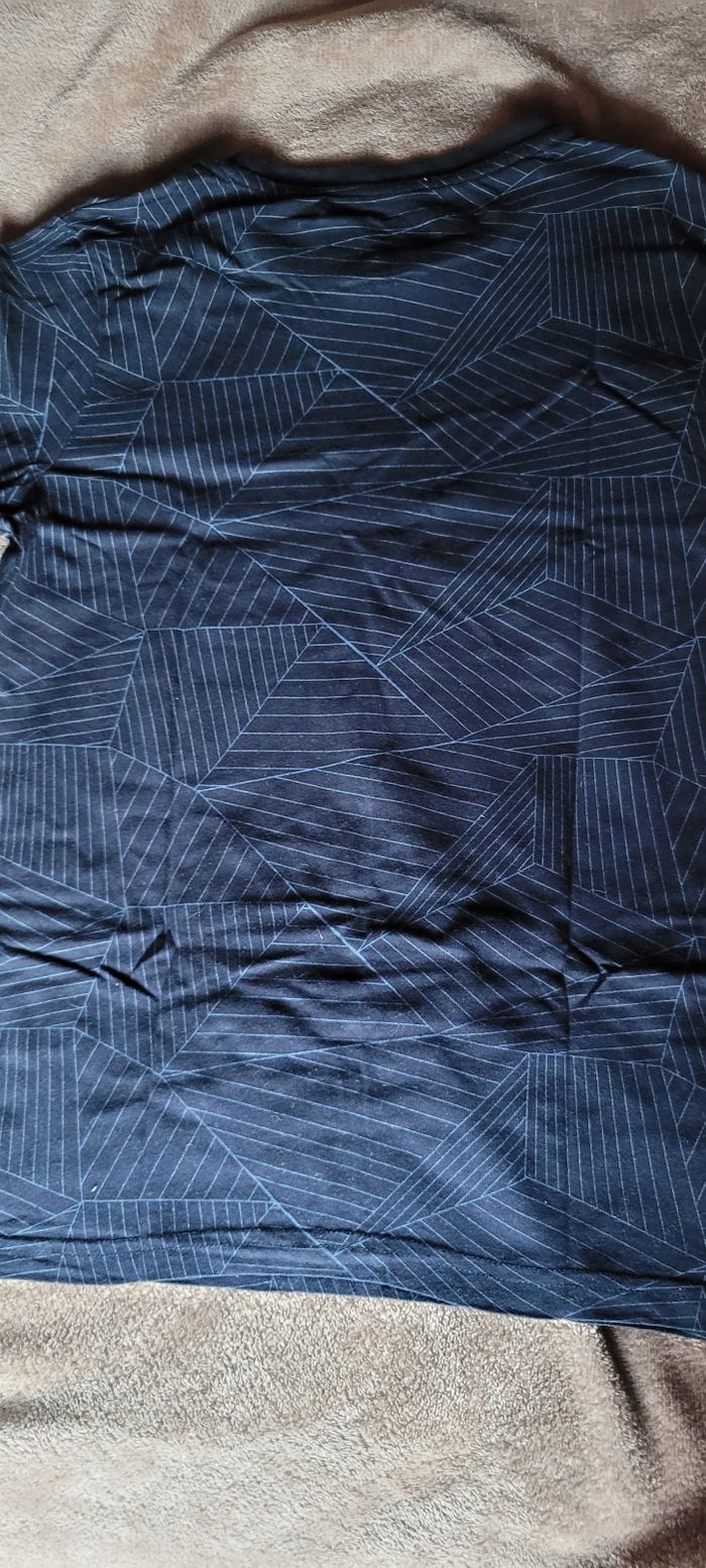 Tee-shirt - photo numéro 4