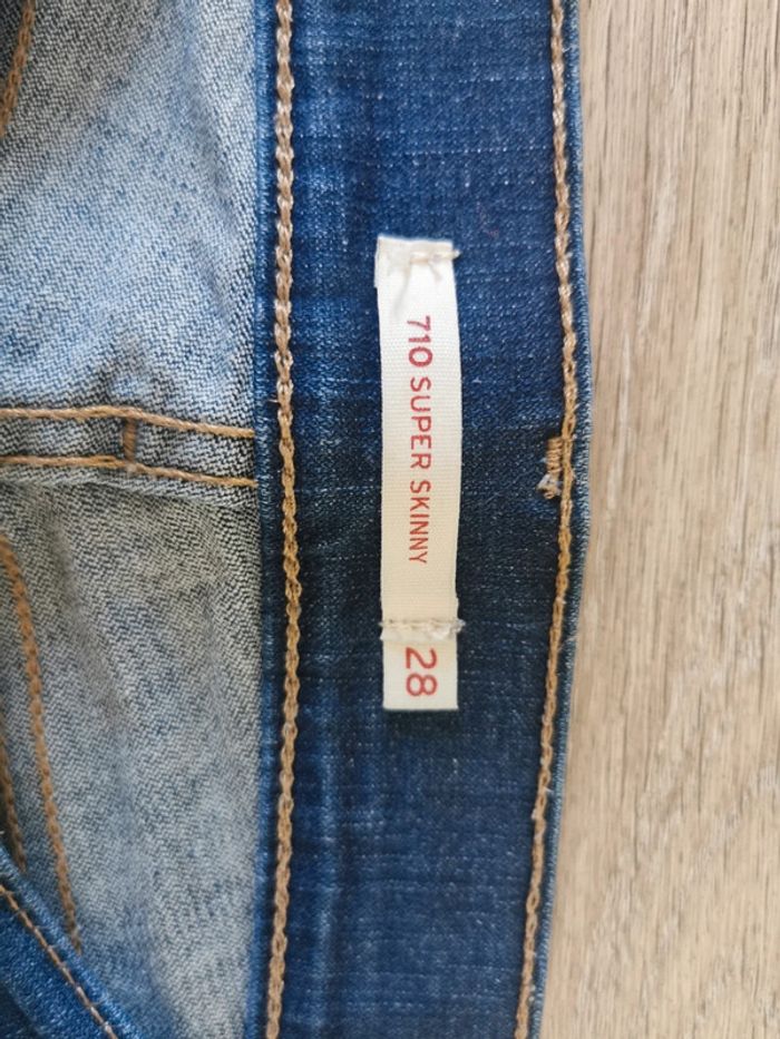 Jeans Levi's 710 Super Skinny W28/L30 - photo numéro 6
