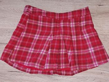 Jupe fille T : 5 ans