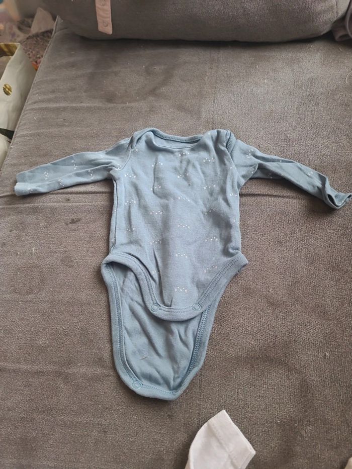 Lot de 4 bodies - photo numéro 4