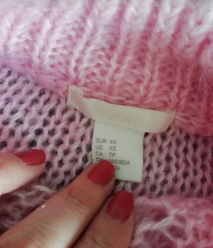 Pull H et M neuf XS chaud - photo numéro 2