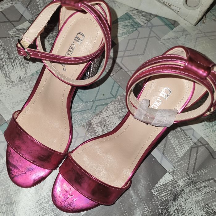 superbes sandales de fête taille 36 🎁 neuf - photo numéro 3