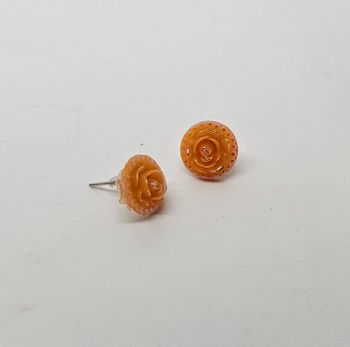 Paire de boucles d'oreilles. Neuve.