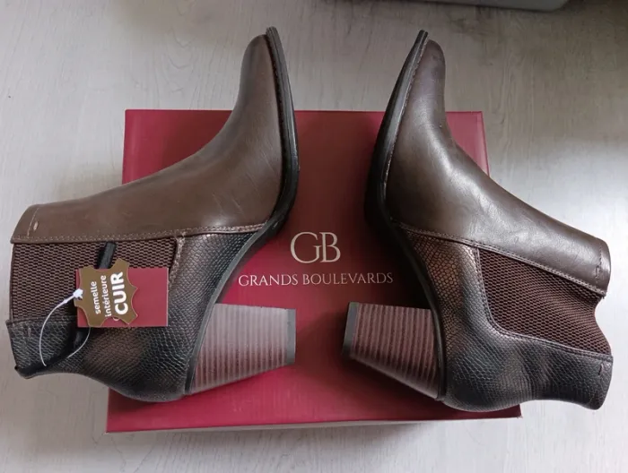 Bottines Grands boulevards pointure 40 Neuves