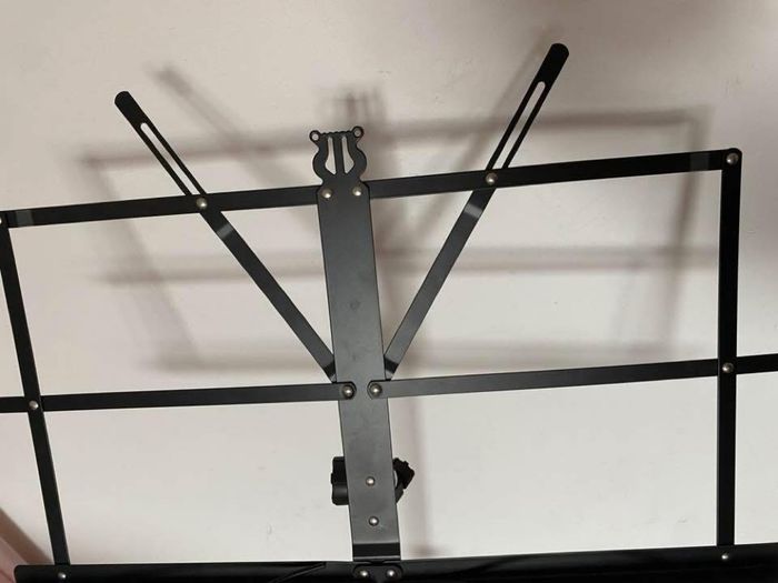 Pupitre avec housse de rangement, réglable sur plusieurs niveaux - photo numéro 7