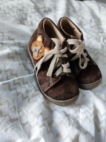 Chaussures garçon pointure 21
