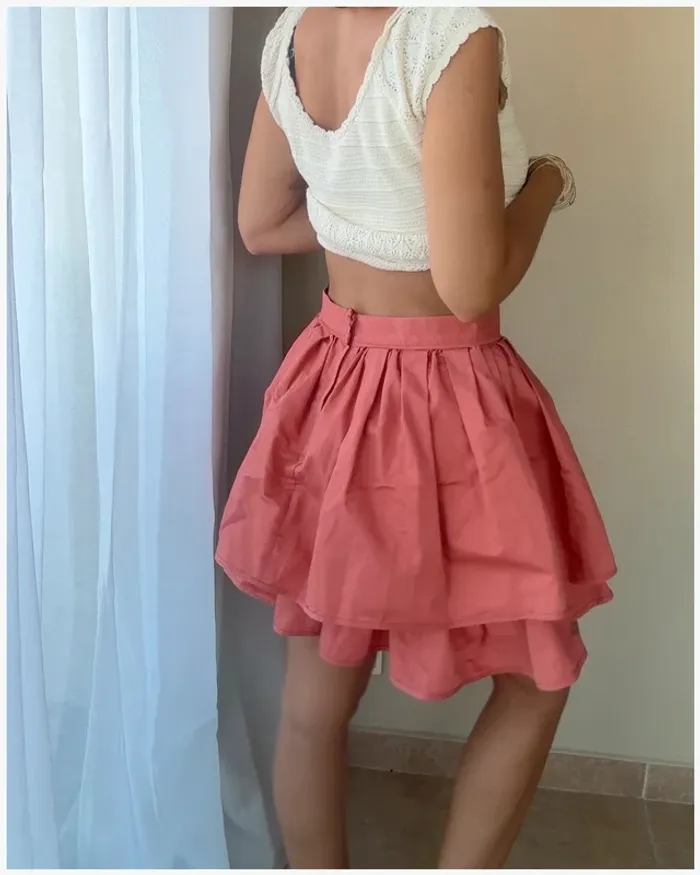 Jupe à volant corail h&m taille XS très bon état - photo numéro 4