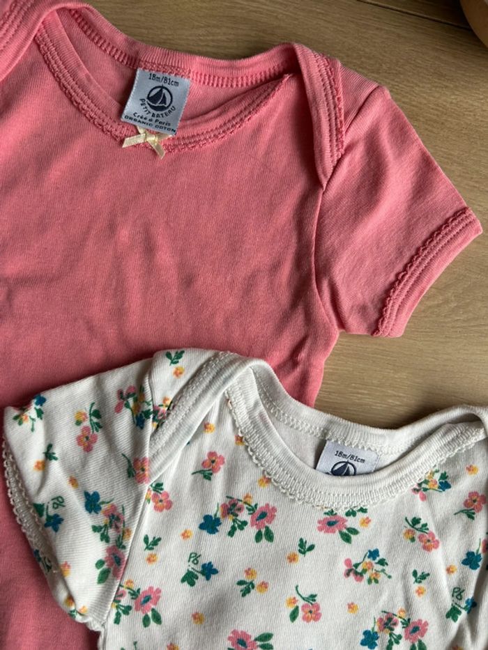 Lot de 2 bodies MC 18 mois - photo numéro 2