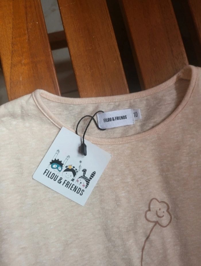 Tee shrit longue 10 ans - photo numéro 2