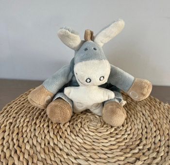 Noukie’s boîte à histoire âne bleu étoile blanche