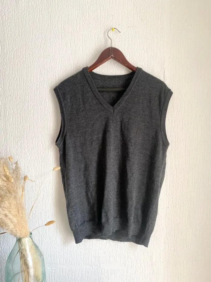 Pull sans manche gris vintage
