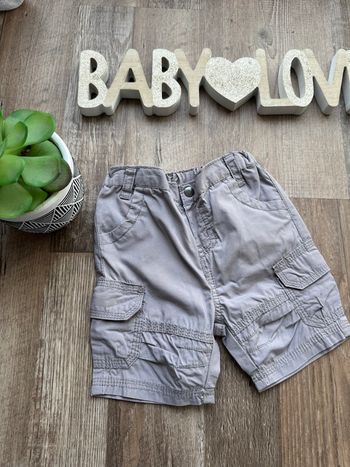 - Short Tissaia - 6 mois - Très bon état