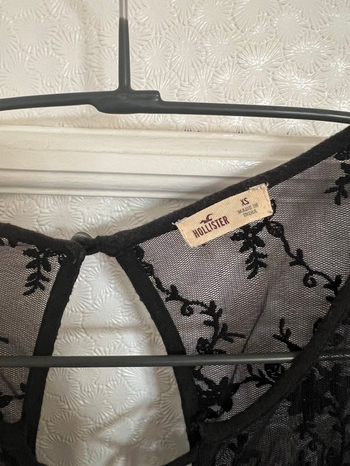 Blouse noire hollister taille XS - photo numéro 5