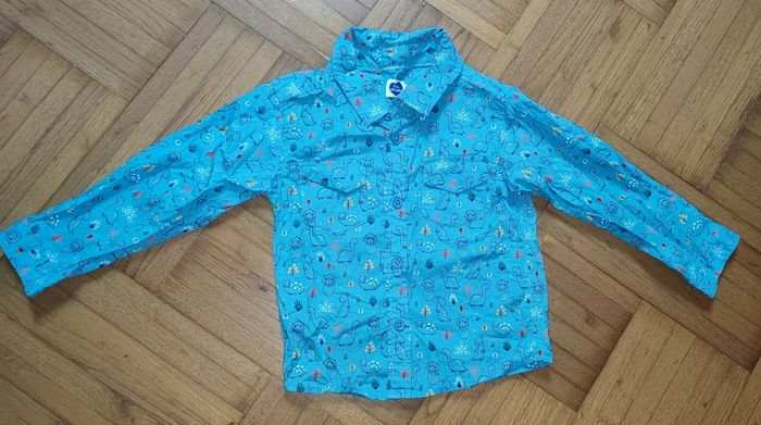 chemise dinosaure