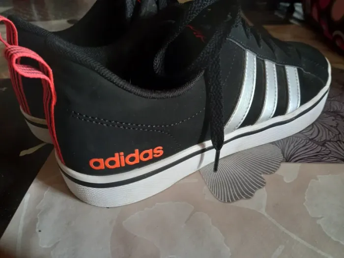 Basket Adidas - photo numéro 2