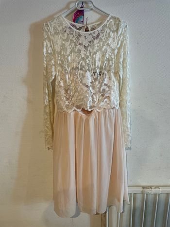 Robe de soirée rose et blanche 