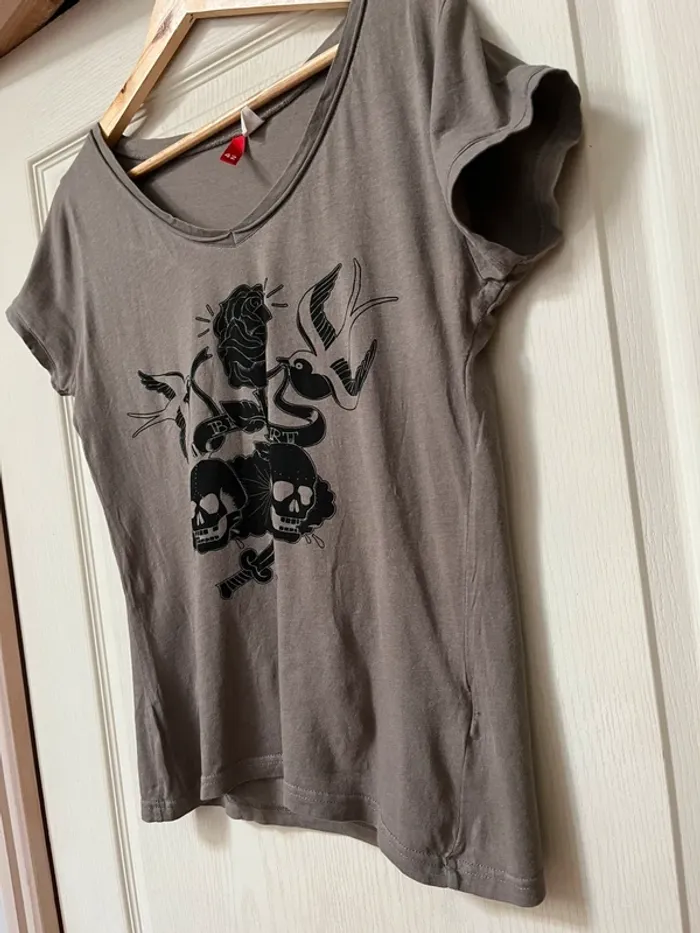 T-shirt kaki avec motif noir Taille 42 - photo numéro 3