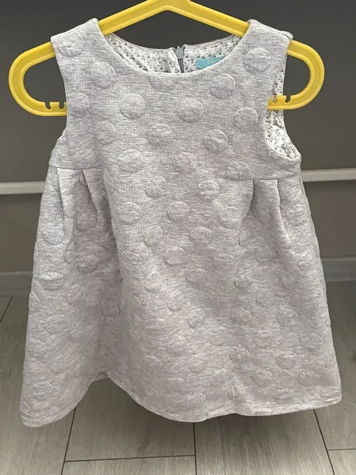 Robe épaisse gris clair Okaïdi