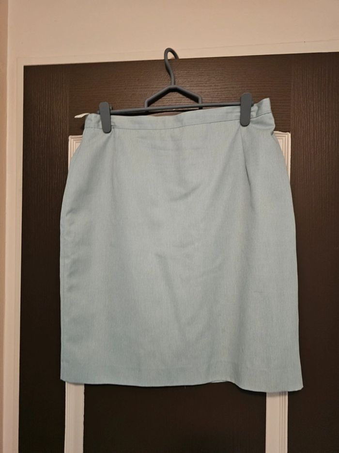 Ensemble tailleur et jupe - photo numéro 3