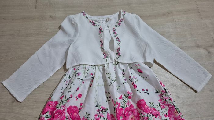 Robe fleurs - photo numéro 1