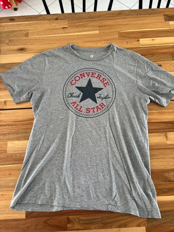 T-shirt gris converse