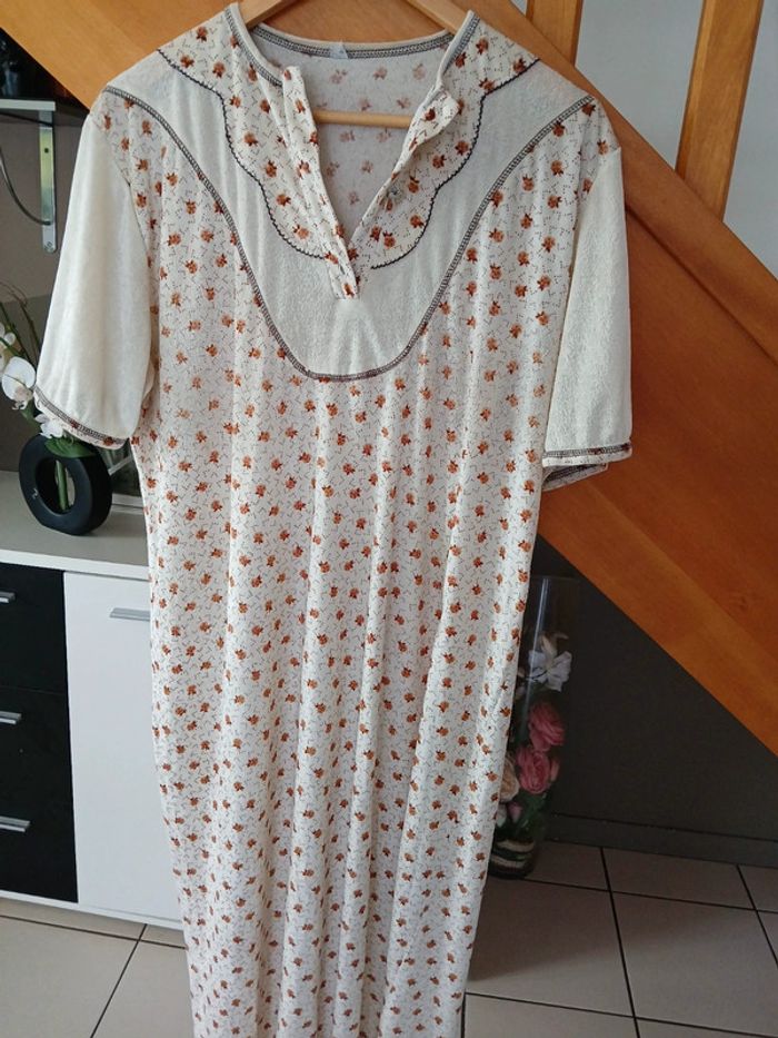 Longue Robe de nuit Taille L🌿💝 - photo numéro 2