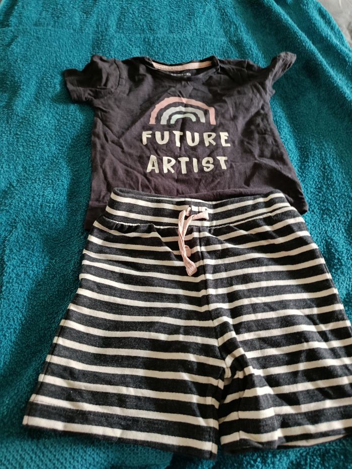 Ensemble short et tee shirt