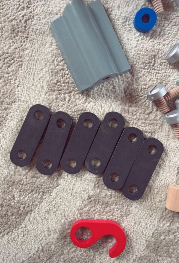 Grand camion de chantier à construire janod - photo numéro 5