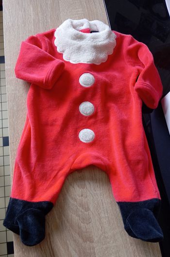 Pyjama de Noël 1 mois vendu sans le bonnet