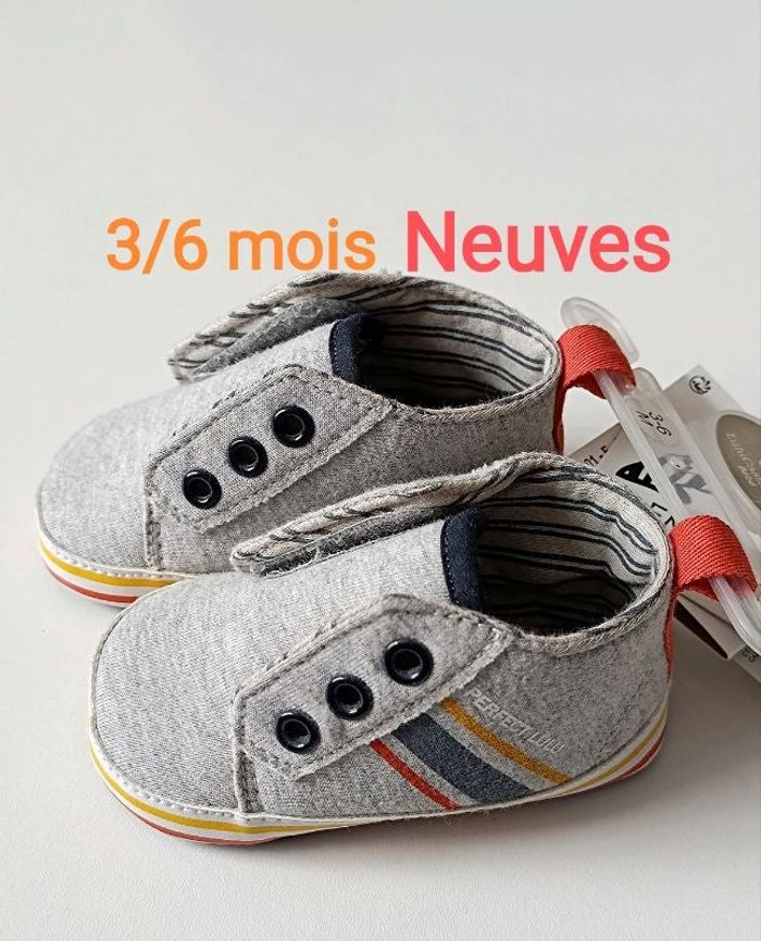 Petites chaussures 3/6 mois Lulu Castagnette