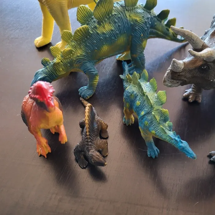 Lot de figurines préhistoriques - photo numéro 5