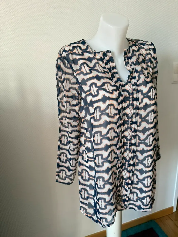 Blouse en très bon état taille 38 Areline bleu - photo numéro 2
