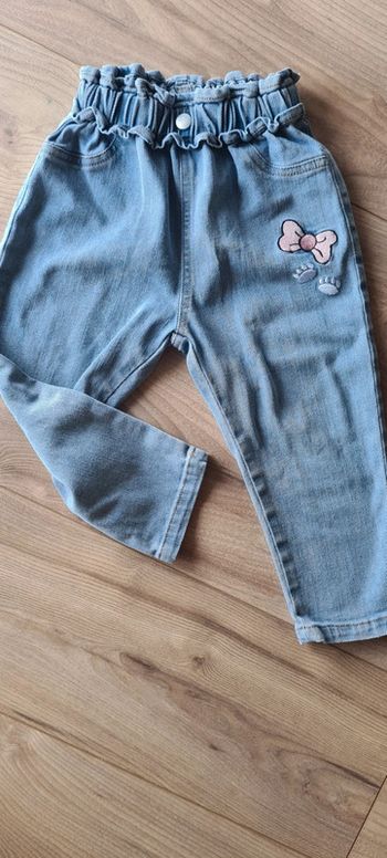Jean mom 2/3ans