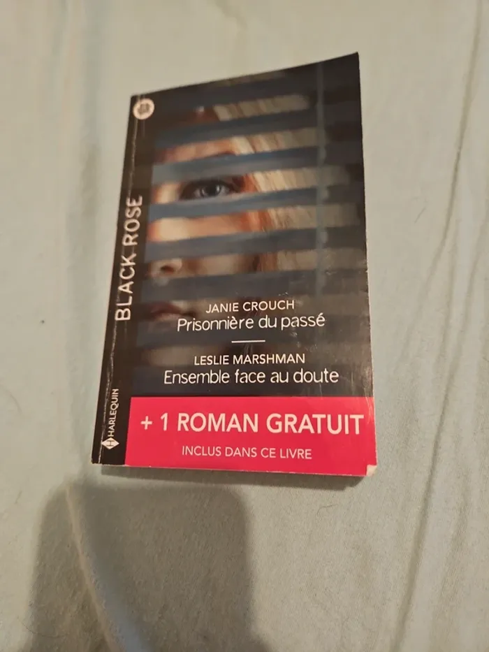 📕 Livre 3 en 1 black rose
