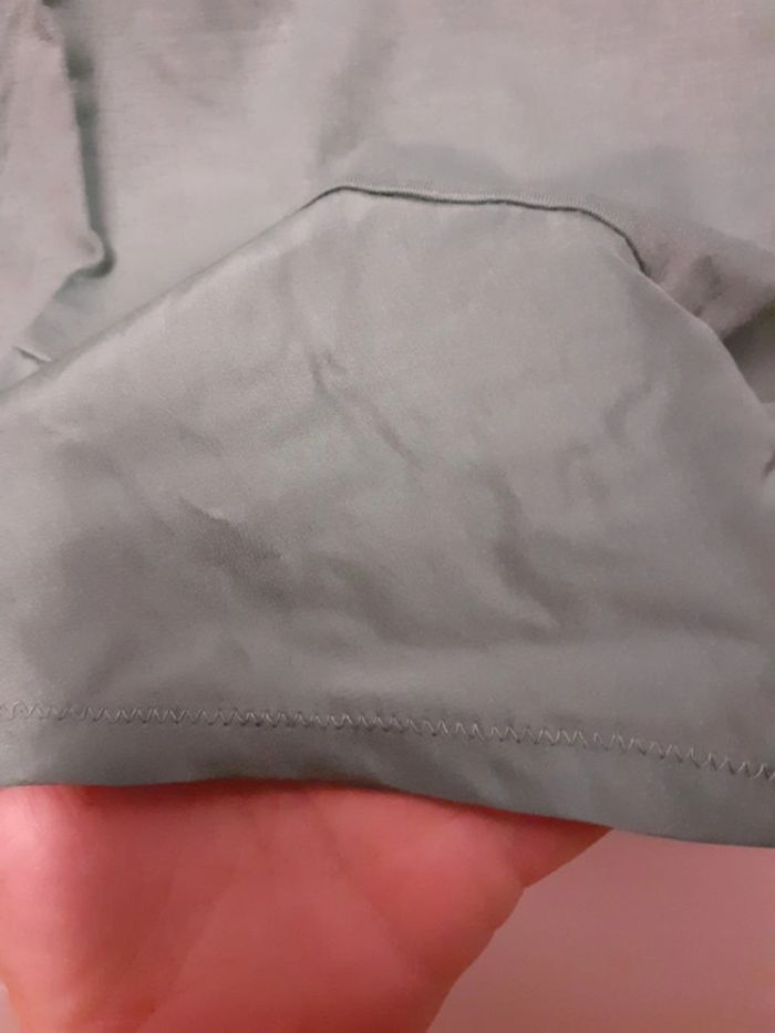 Pull léger taille L - photo numéro 3