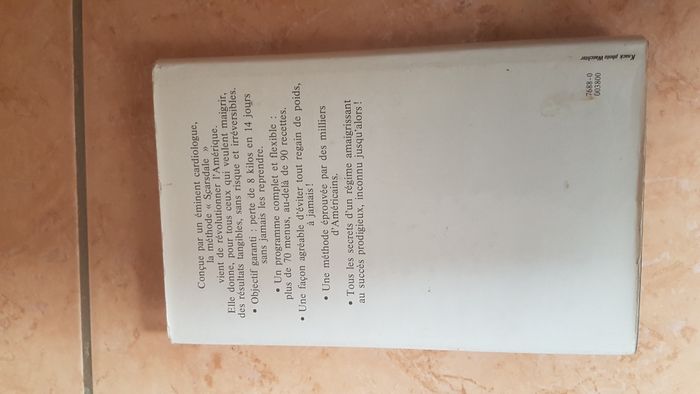 Livre "Le régime médical infaillible" - photo numéro 4