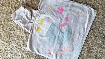 Sortie de bain fille sirène