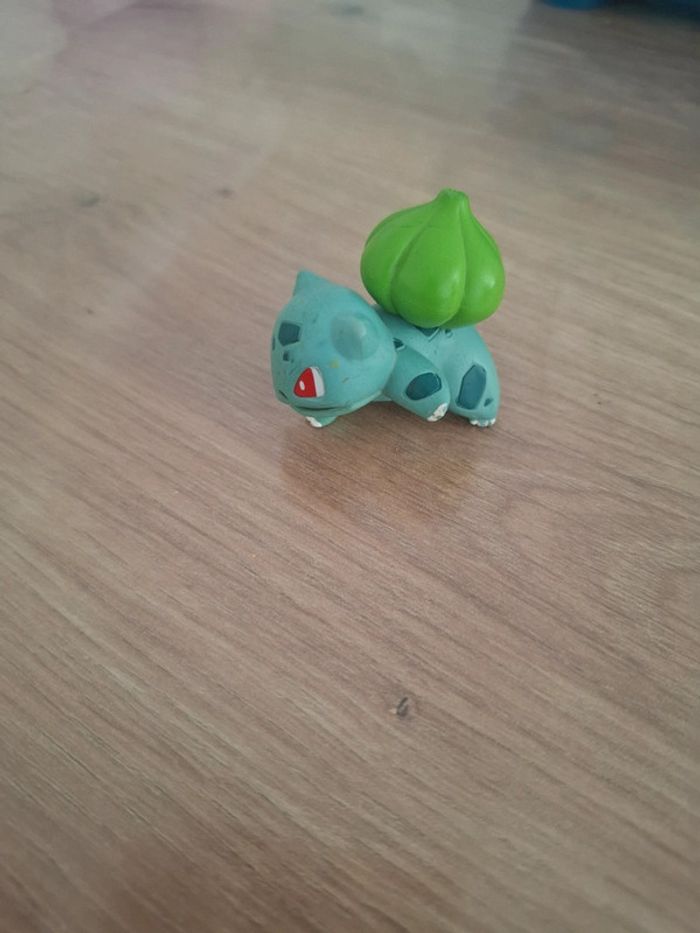 Figurine pokemon bulbizarre - photo numéro 3