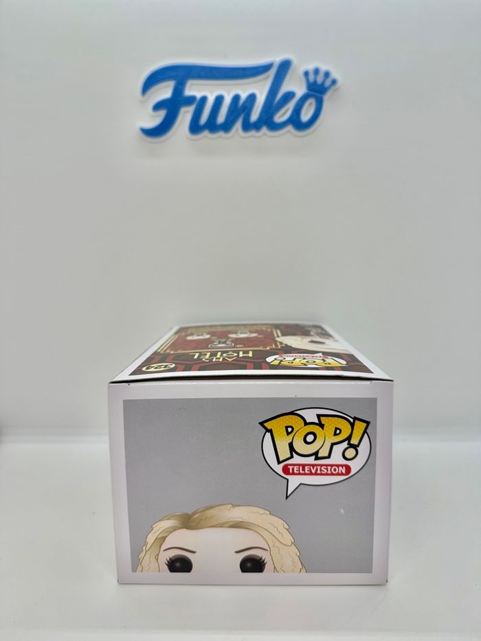 Box Funko AHS Hotel Hypodermic Sally 324 - photo numéro 7